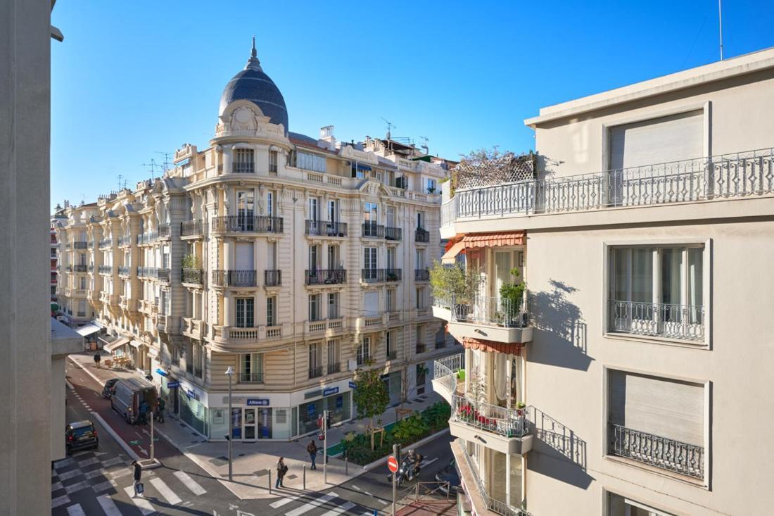 Sunlight Properties - Daffia - Beautifully Renovated Studio, City Pad In Central Nizza Esterno foto