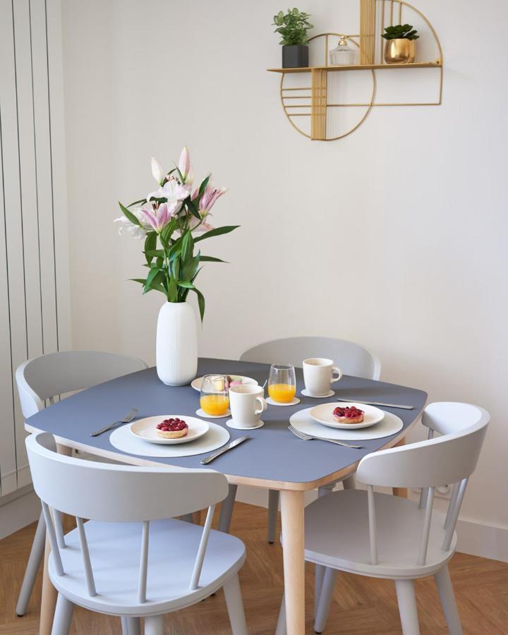Sunlight Properties - Daffia - Beautifully Renovated Studio, City Pad In Central Nizza Esterno foto